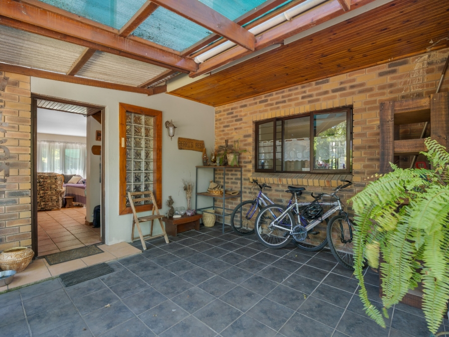 4 Bedroom Property for Sale in The Island Western Cape